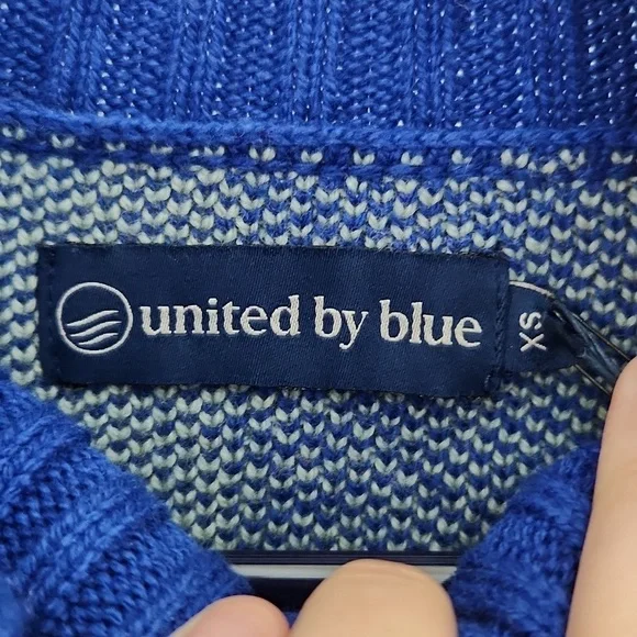 NWT United by Blue Lagoon Floral Buffalo Plaid Sweater - Picture 5 of 6